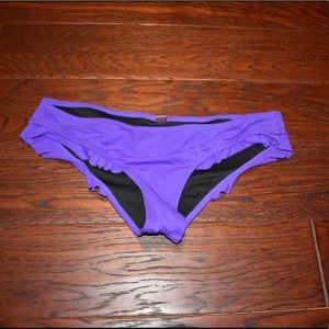 Ruffle bikini bottoms